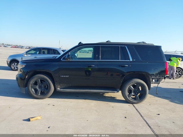 Chevrolet Tahoe Lt 2017 1GNSCBKC5HR356607 Image 14