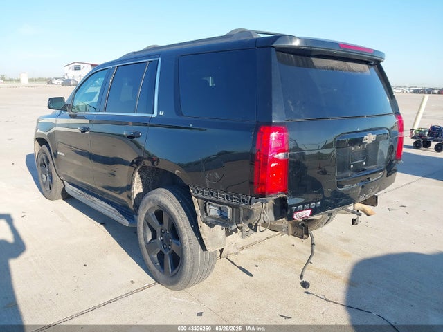 Chevrolet Tahoe Lt 2017 1GNSCBKC5HR356607 Image 3