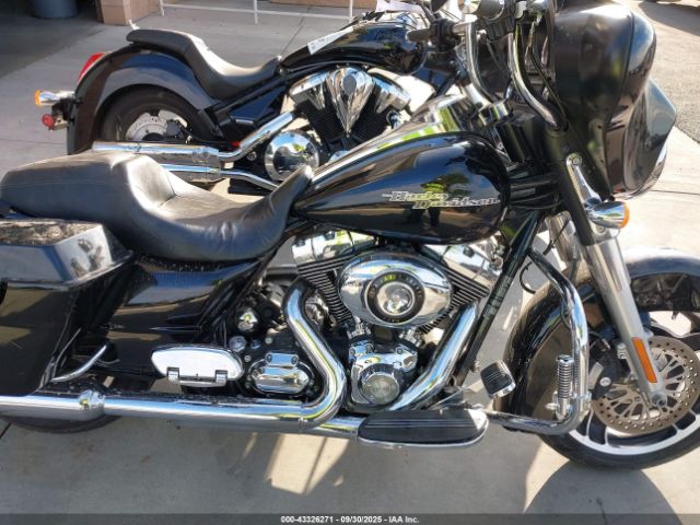 2011 HARLEY-DAVIDSON FLHX 1HD1KB410BB614789 Photo 7