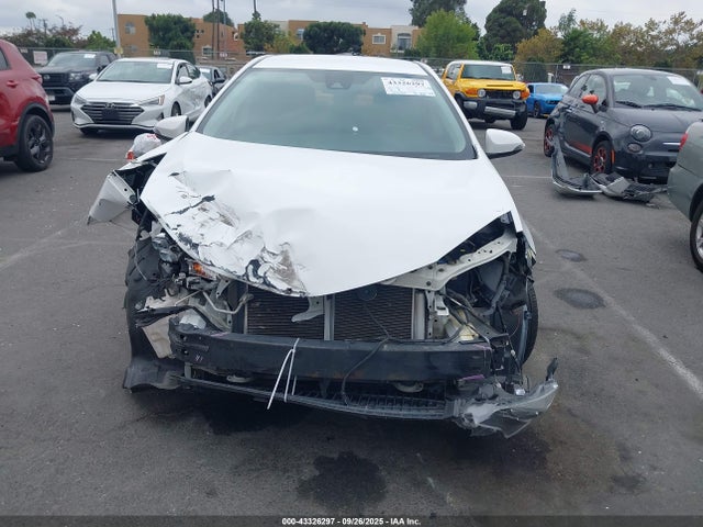 Toyota 2zr-fe 2017 5YFBURHE7HP737313 Image 13