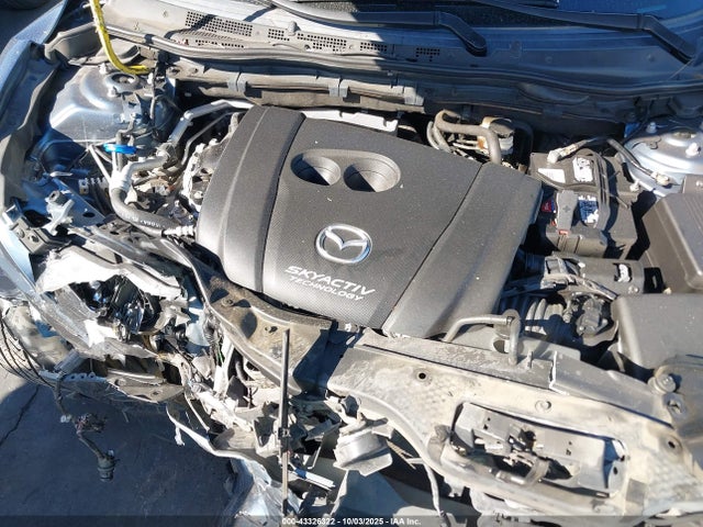Mazda py 2017 JM1GL1W56H1105162 Image 10