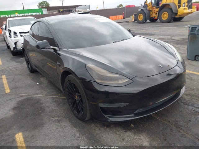 2019 TESLA MODEL 3 5YJ3E1EB7KF432328 Photo 0