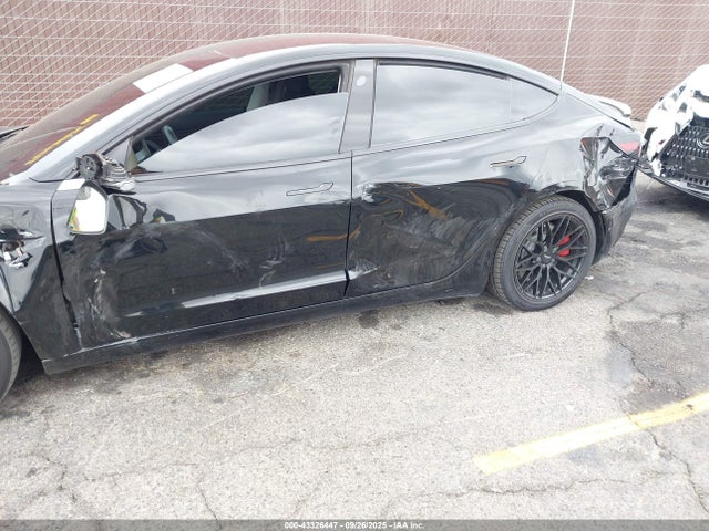 2019 TESLA MODEL 3 5YJ3E1EB7KF432328 Photo 5