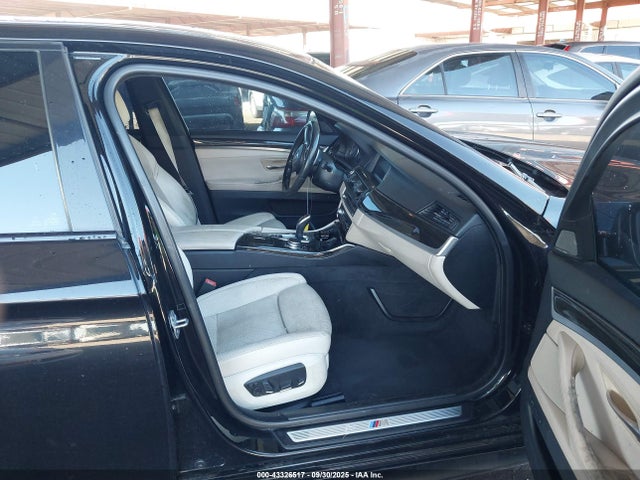BMW 535i 2015 WBA5B1C52FD919543 Image 5