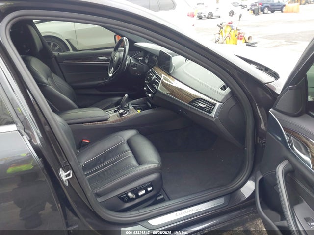 WBAJA5C3XHG897140 BMW 2017