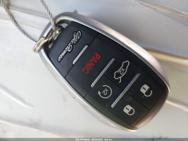 2018 ALFA ROMEO STELVIO ZASFAKNN7J7B82691 Photo 10