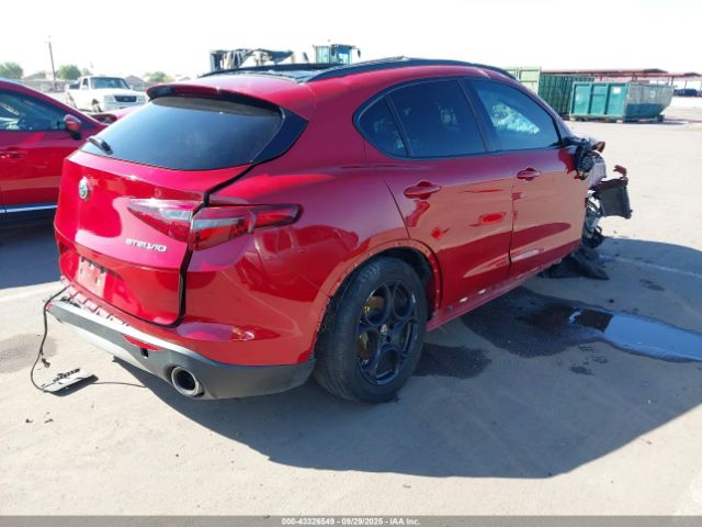 2018 ALFA ROMEO STELVIO ZASFAKNN7J7B82691 Photo 3