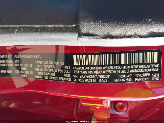 2018 ALFA ROMEO STELVIO ZASFAKNN7J7B82691 Photo 8