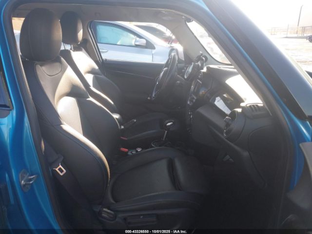 2019 MINI HARDTOP WMWXU3C5XK2H87817 Photo 4