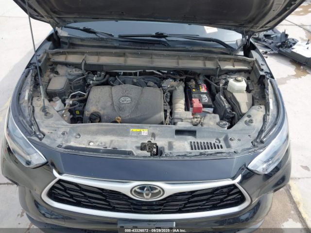 2022 TOYOTA HIGHLANDER 5TDGZRAH2NS090608 Photo 9