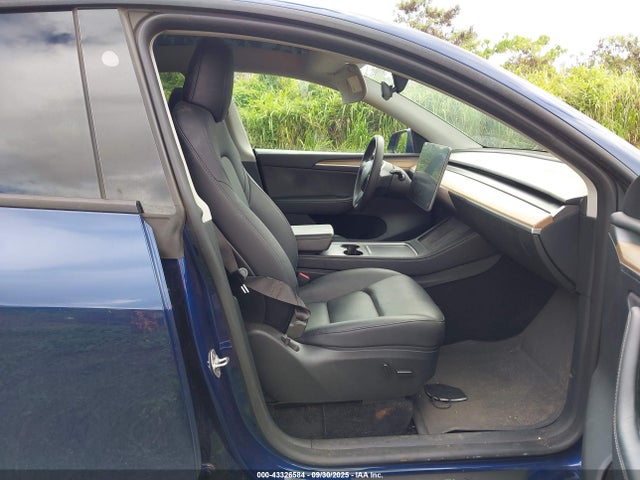2023 TESLA MODEL Y 7SAYGDEE2PF927932 Photo 4