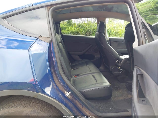 2023 TESLA MODEL Y 7SAYGDEE2PF927932 Photo 7