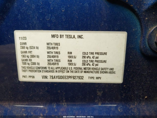 2023 TESLA MODEL Y 7SAYGDEE2PF927932 Photo 8