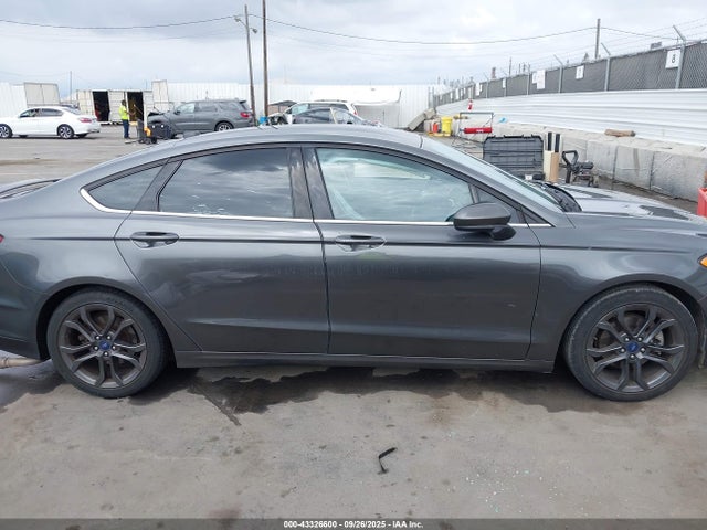 Ford 2018 2018 3FA6P0G7XJR127631 Image 12
