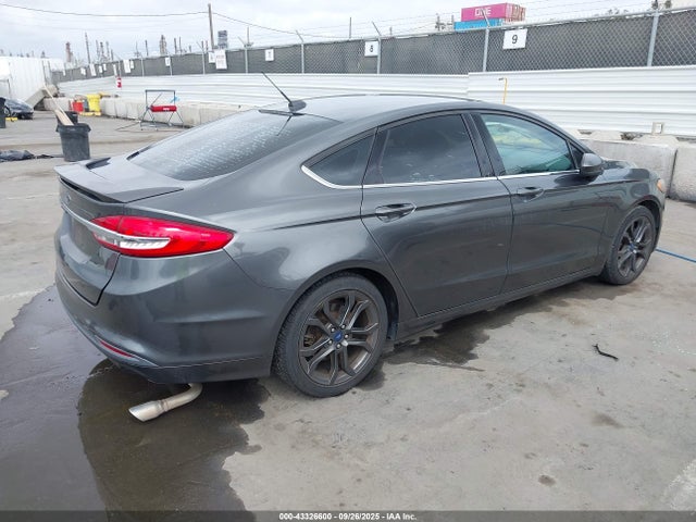 Ford 2018 2018 3FA6P0G7XJR127631 Image 4
