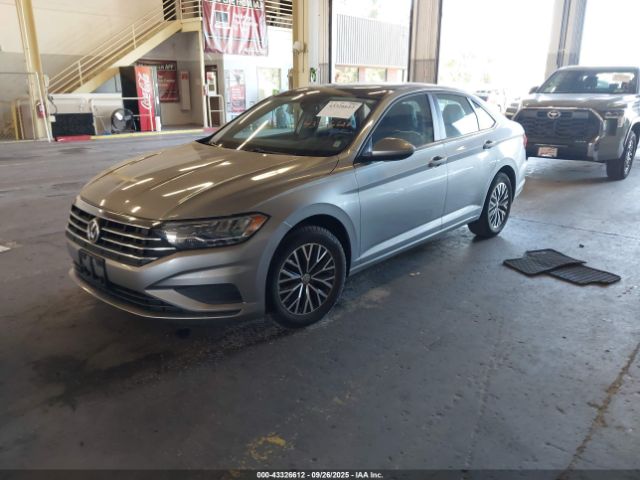 2020 VOLKSWAGEN JETTA 3VWCB7BU5LM014085 Photo 1