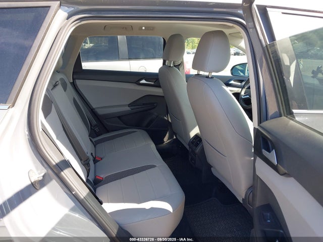 Volkswagen Taos 2022 3VVPX7B24NM036135 Image 8