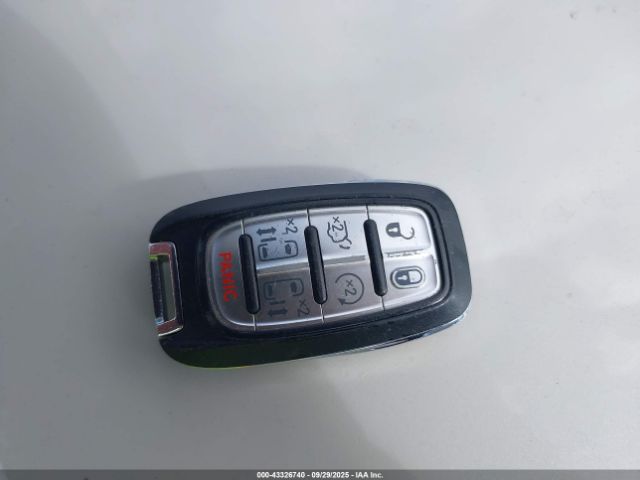 2020 CHRYSLER PACIFICA 2C4RC1BG9LR128679 Photo 10