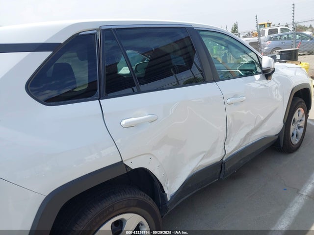 Toyota a25a-fks 2022 2T3K1RFVXNW233402 Image 18
