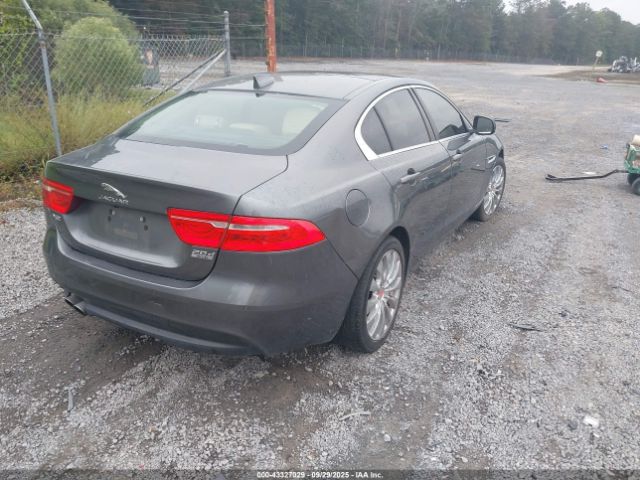 2017 JAGUAR XE SAJAK4BN3HA951184 Photo 3