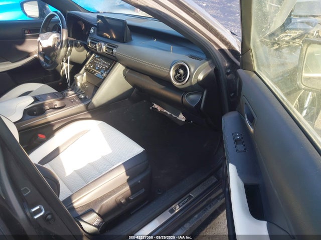 JTHGZ1B28M5047647 Lexus 2gr-fks