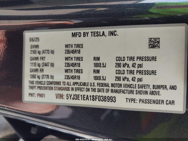 2025 TESLA MODEL 3 5YJ3E1EA1SF038993 Photo 8