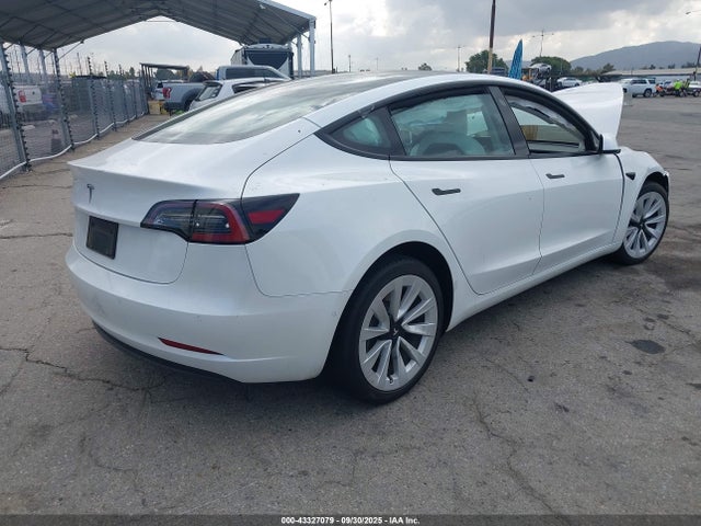 2021 TESLA MODEL 3 5YJ3E1EA6MF994408 Photo 3