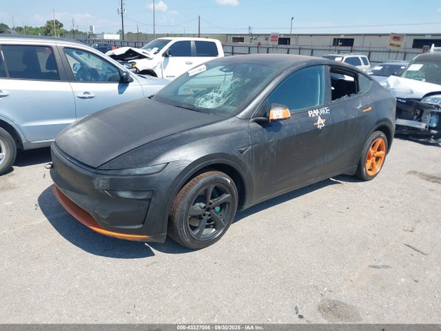 2026 TESLA MODEL Y 7SAYGDEE9TA455879 Photo 1