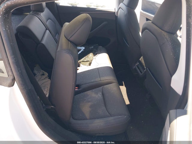 2026 TESLA MODEL Y 7SAYGDEE9TA455879 Photo 7