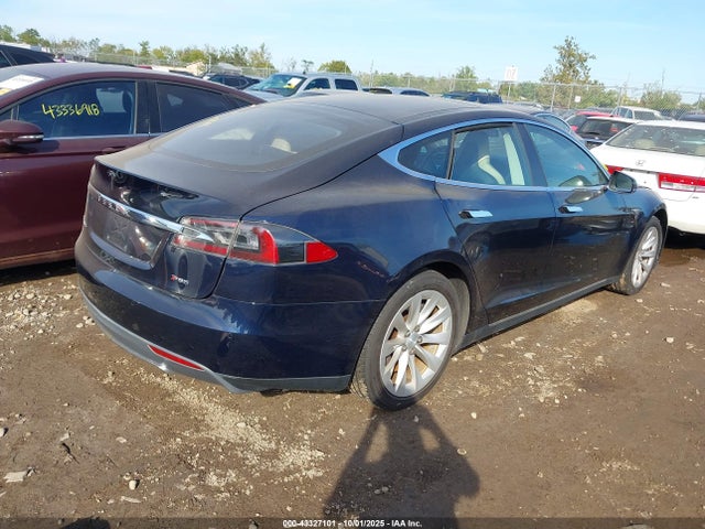 2013 TESLA MODEL S 5YJSA1DP9DFP25672 Photo 3