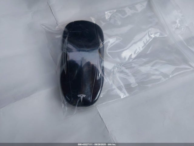 2017 TESLA MODEL S 5YJSA1E20HF229572 Photo 10