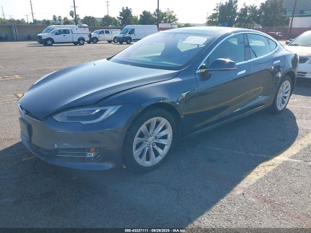 2017 TESLA MODEL S 5YJSA1E20HF229572 Photo 1