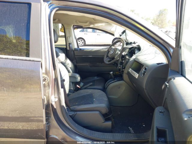 2015 JEEP COMPASS 1C4NJDBB4FD395374 Photo 4