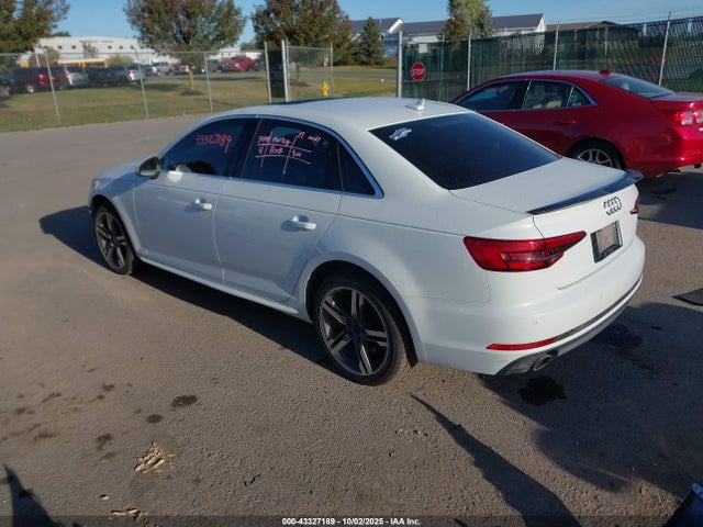 2017 AUDI A4 WAUENAF46HN056947 Photo 2