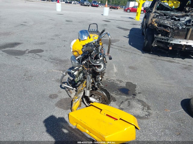 2013 HARLEY-DAVIDSON FLHX 1HD1KBM10DB602211 Photo 4