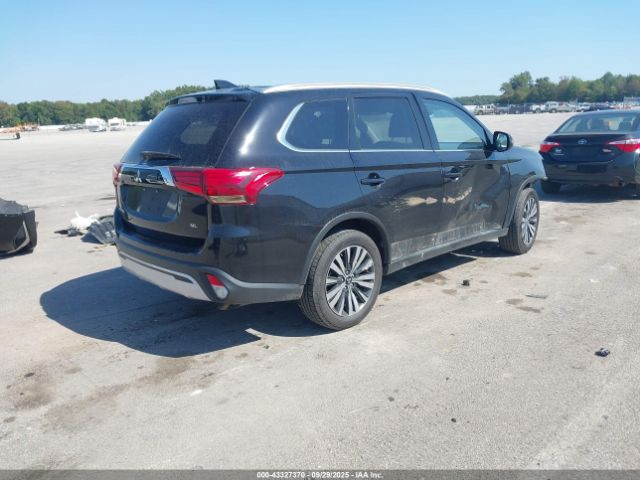 2020 MITSUBISHI OUTLANDER JA4AD3A37LZ029752 Photo 3