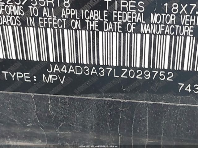 2020 MITSUBISHI OUTLANDER JA4AD3A37LZ029752 Photo 8