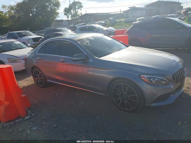 Mercedes-Benz 2015 2015 55SWF4KB3FU040306 Image 13