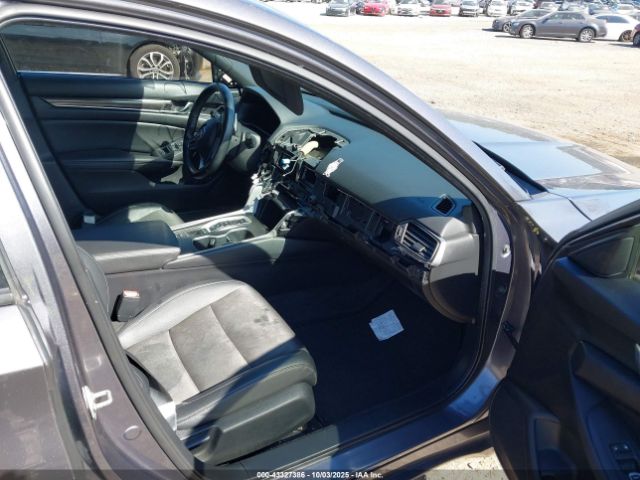 2019 HONDA ACCORD 1HGCV2F31KA033650 Photo 4