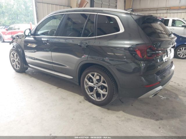 2022 BMW X3 5UX43DP01N9L40264 Photo 2