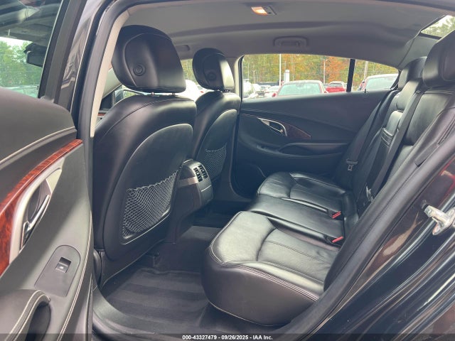 43327479 :رقم المزاد ، 1G4GC5GD0BF126236 vin ، 2011 Buick Lacrosse Cxl مزاد بيع