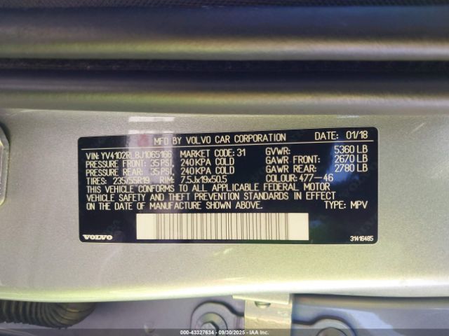 2018 VOLVO XC60 YV4102RL8J1065166 Photo 8