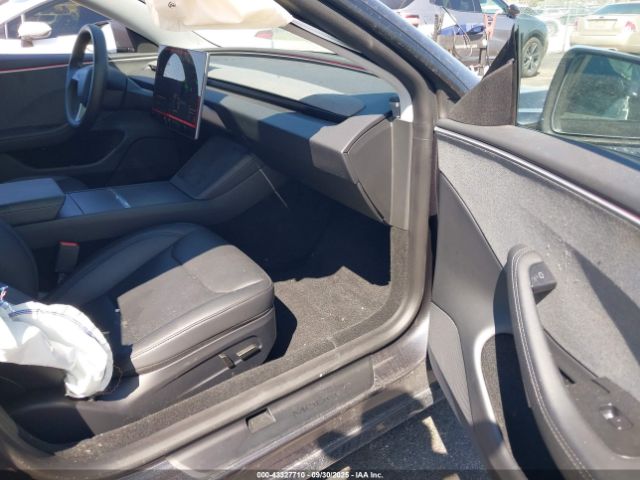 2025 TESLA MODEL 3 5YJ3E1EA8SF907458 Photo 4