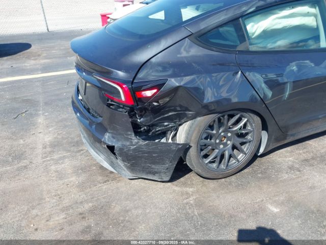 2025 TESLA MODEL 3 5YJ3E1EA8SF907458 Photo 5