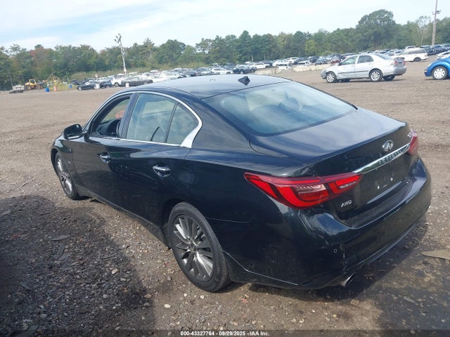 43327764 :رقم المزاد ، JN1EV7AR3JM610114 vin ، 2018 Infiniti Q50 3.0t Luxe مزاد بيع