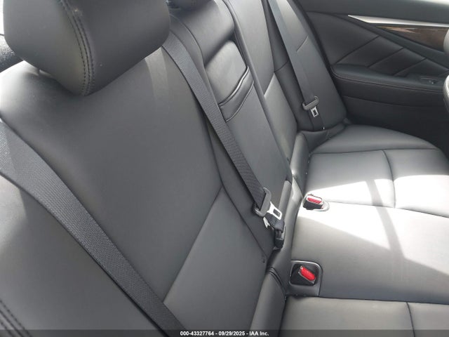 43327764 :رقم المزاد ، JN1EV7AR3JM610114 vin ، 2018 Infiniti Q50 3.0t Luxe مزاد بيع