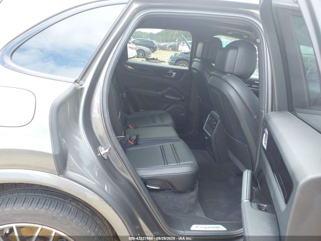 2021 PORSCHE CAYENNE WP1AB2AY4MDA28024 Photo 7