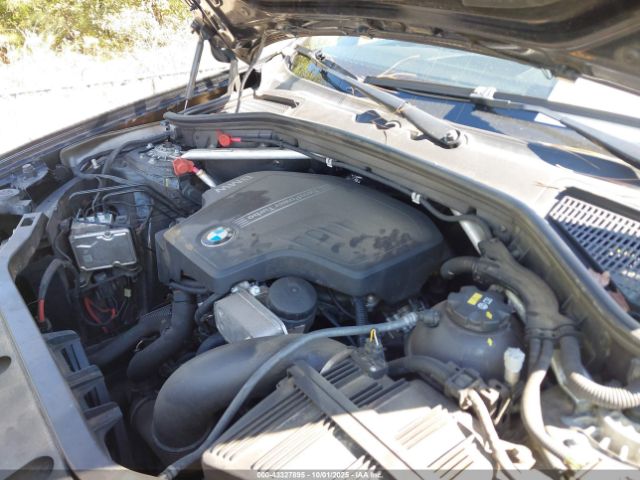 2017 BMW X4 5UXXW3C34H0T80443 Photo 9