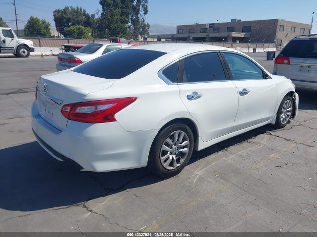 1N4AL3AP7GC204589 Nissan 2016