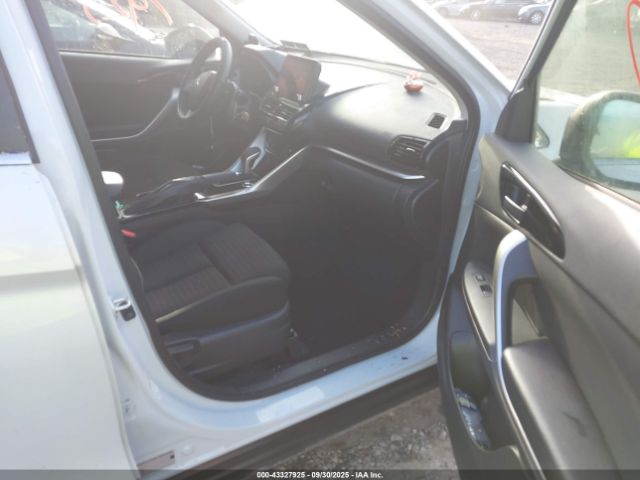 2023 MITSUBISHI ECLIPSE CROSS JA4ATVAA9PZ039802 Photo 4